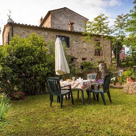 Rustico In Pietra Villa Chianni Buitenkant foto